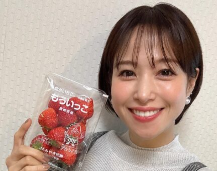 鷲見玲奈
